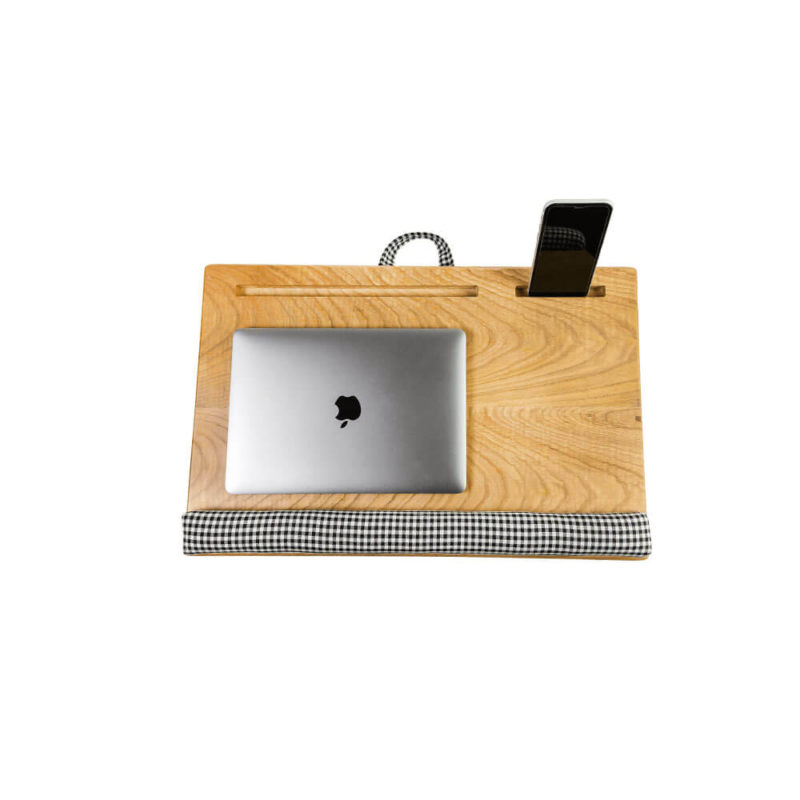 Laptop Stand Rehberi - yastıklı laptop standı